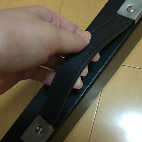 ビリヤードキュー・ケース付き