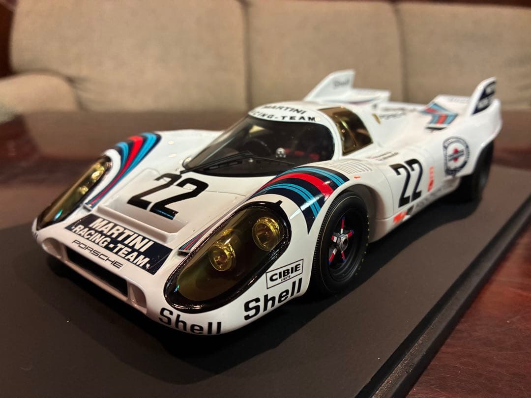 スパーク　1/18 ポルシェ917K 1971 ルマン　ウィナー