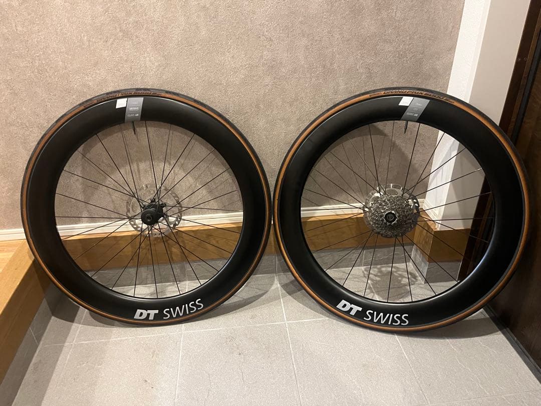 【美品】DT SWISS ARC 1400 DICUT 62mm シマノフリー