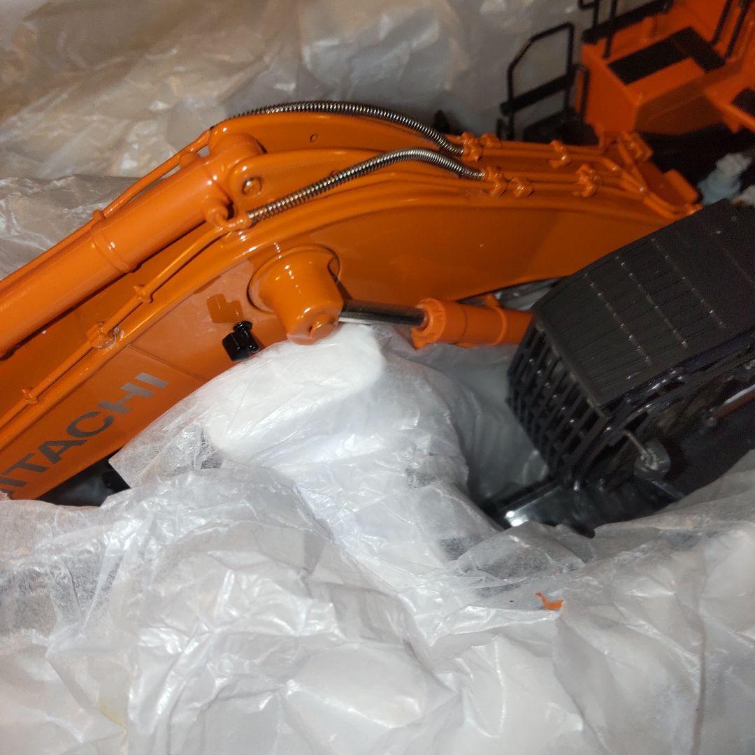 日立建機　HITACHI ZAXIS 890 LCH-7 1/50