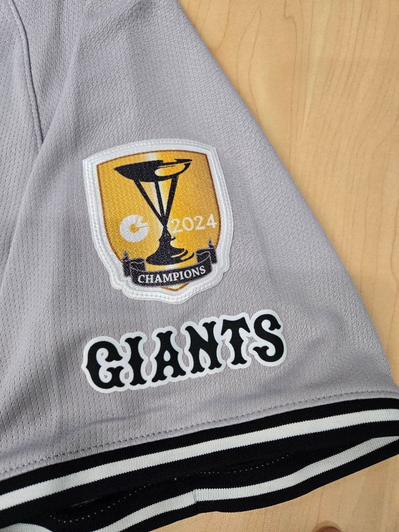 【タグ付き・未使用品】読売ジャイアンツ　門脇誠 ユニフォーム Mサイズ