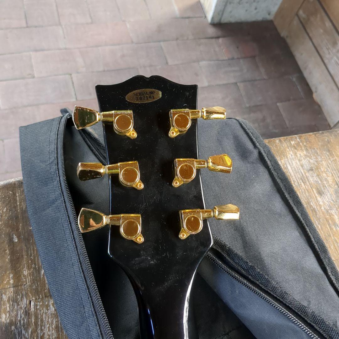 ノンブランド ブラック エレキギター ロックギタリスト応援