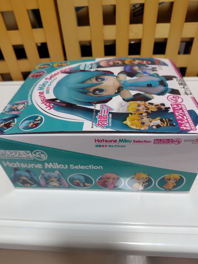 休日限定価格　初音ミク　セレクションねんどろいどプチ　12種セット