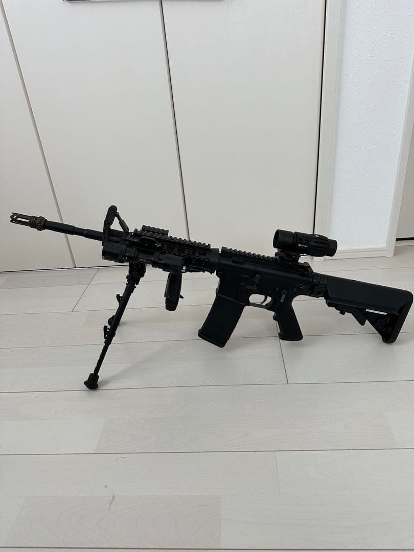 次世代電動ガン SOPMOD M4スコープ バイポッド付き