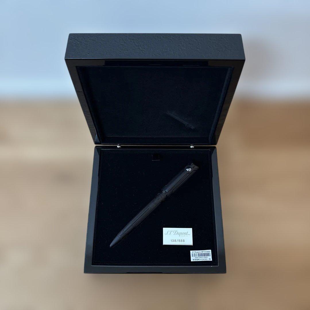 S.T. Dupont アーマーズ・オブ・トゥモロー ボールペン 415693