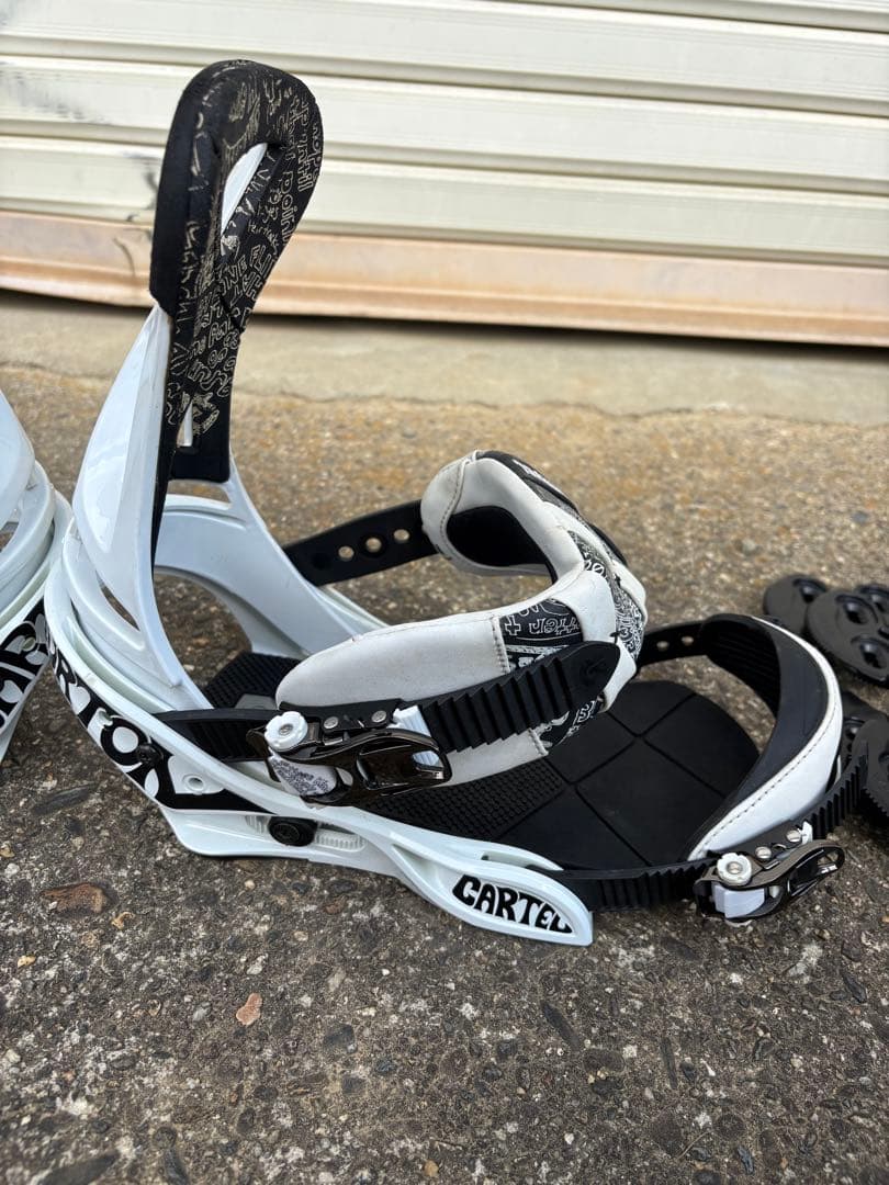 Burton Cartel ビンディング ホワイト