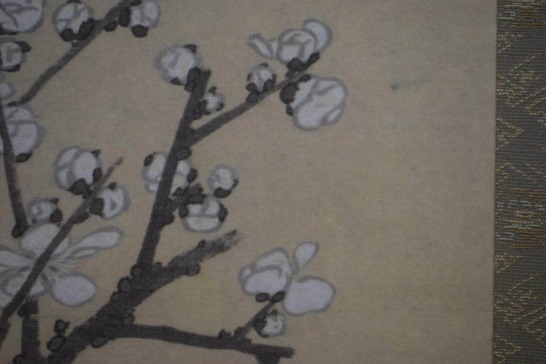 複製/葛飾北斎/白梅図/工芸/桐共箱付/布袋屋掛軸HH-140