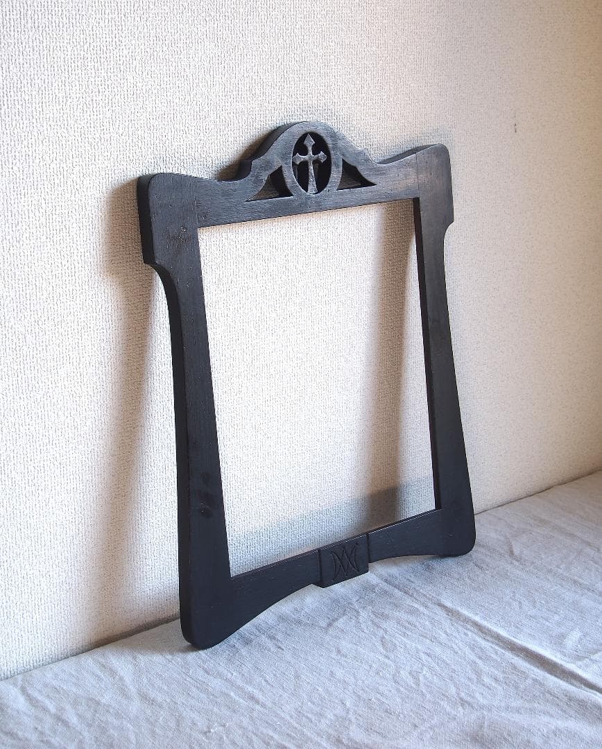 十字架と聖母マリアのイニシャルのある木製 フレーム 額縁 1900年/K344