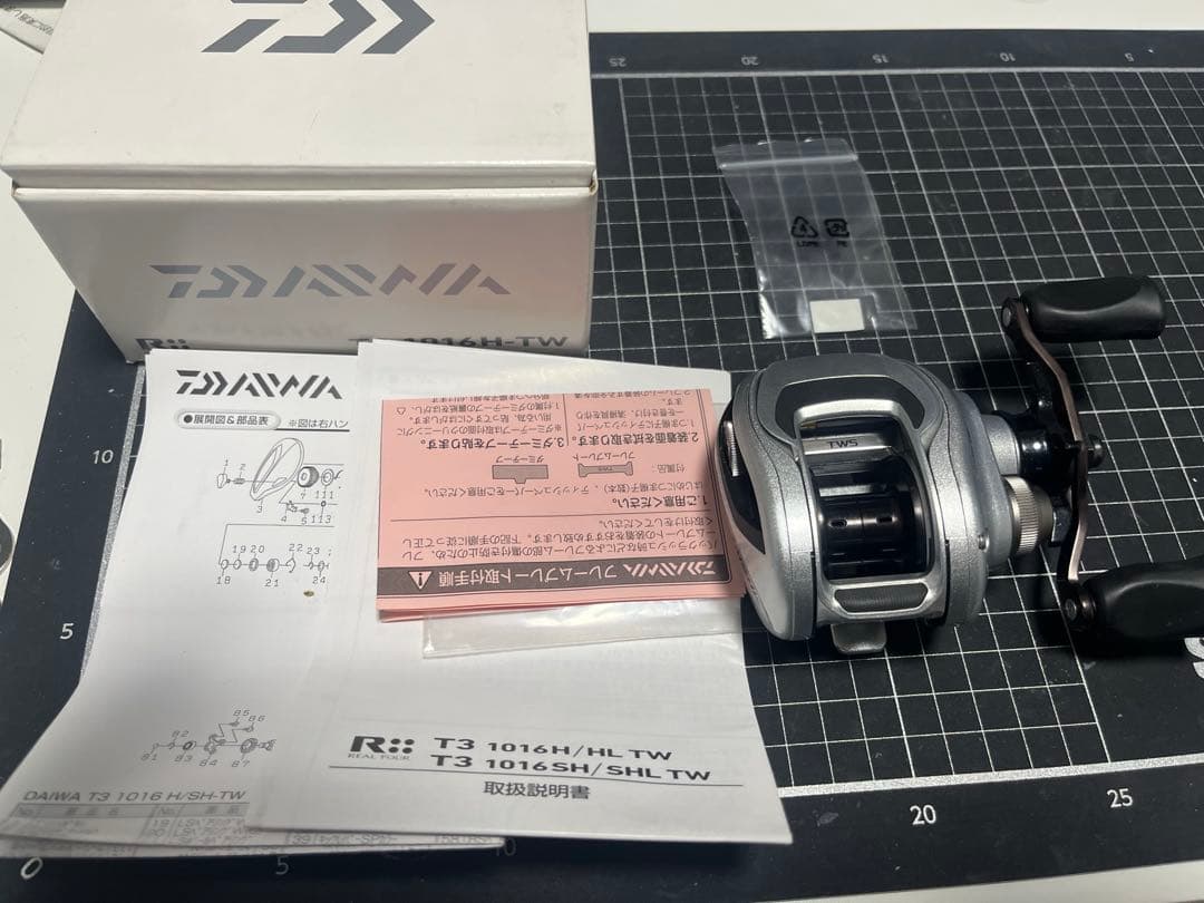 希少新品未使用　T3 1016H-TW