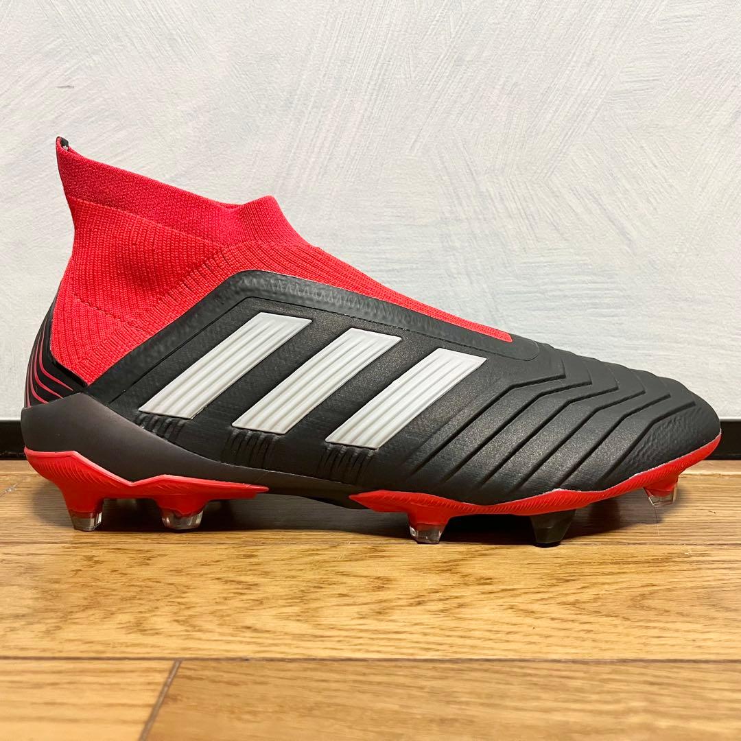 【試着のみ】adidas PREDATOR18+ FG/AG 【26.5㎝】