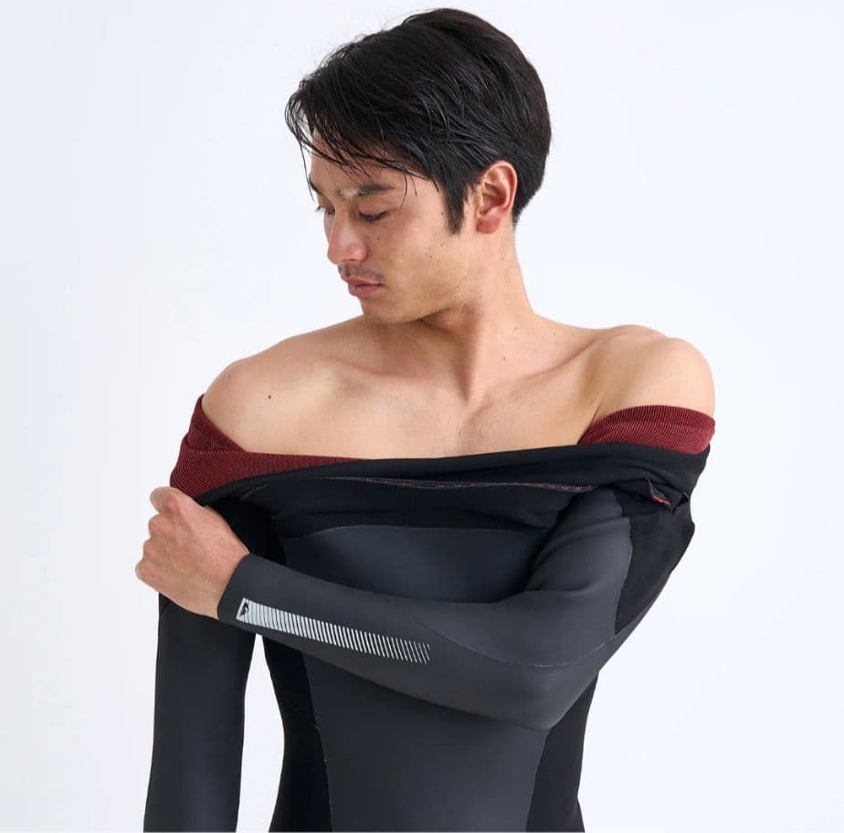 【新品未使用・完売品】定価69,960円　QUICKSILVER セミドライML