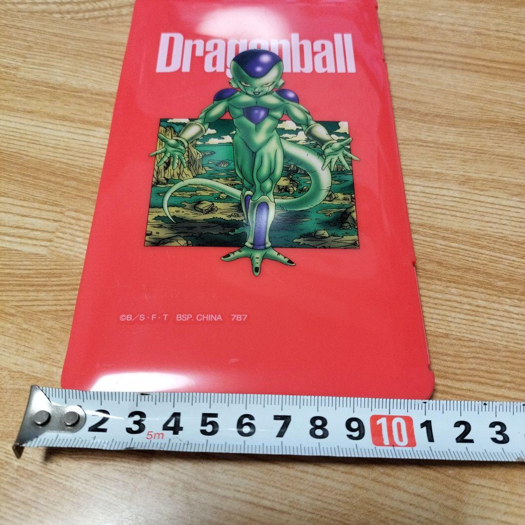 ドラゴンボール フリーザ 赤　マルチケース あくまでも中古品になります。