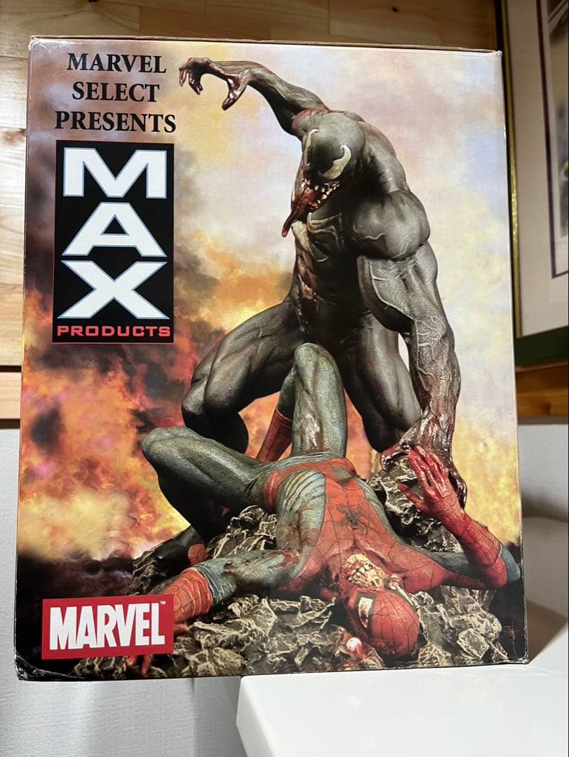 スパイダーマン ヴェノム スタチュー