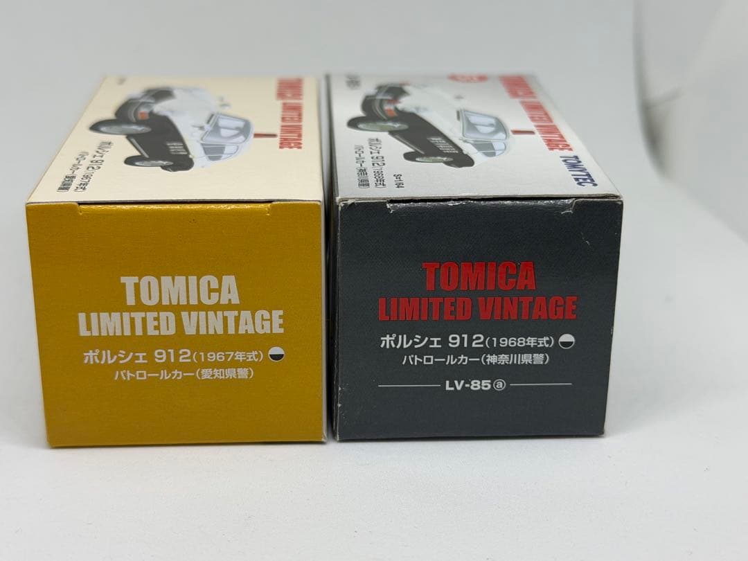 トミカリミテッドヴィンテージポルシェ 912 パトロールカー ２台