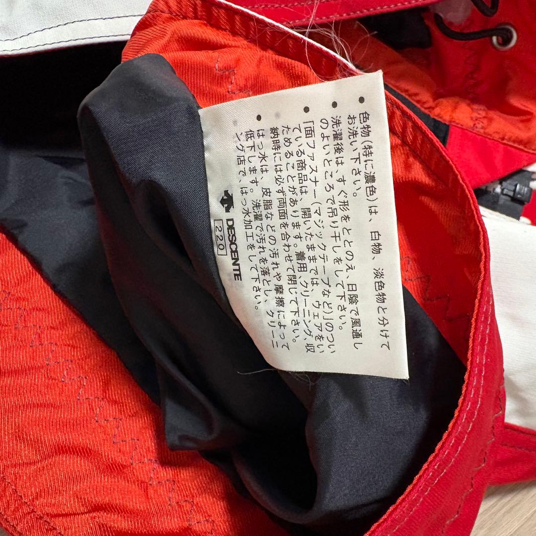 希少品✨DESCENTE スキーウェア　ジャケット　カナダモデル　スポンサー付き