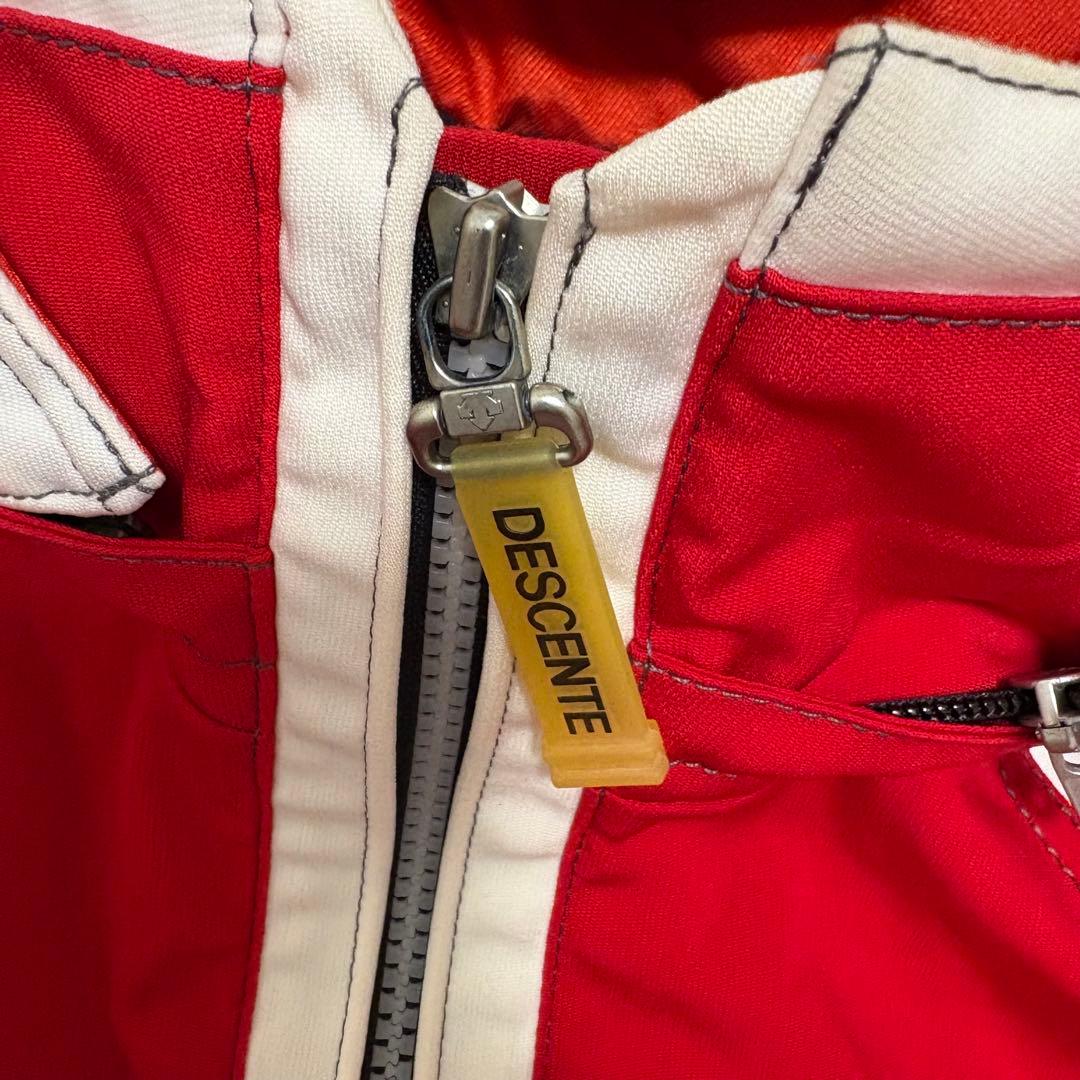 希少品✨DESCENTE スキーウェア　ジャケット　カナダモデル　スポンサー付き