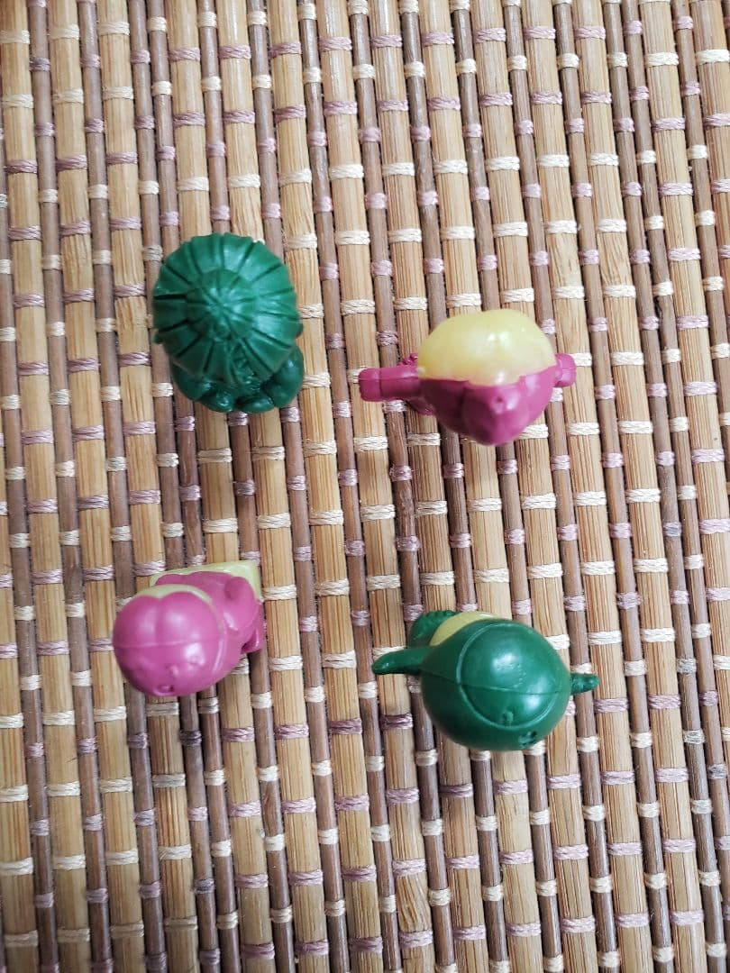 ロッテ　ファミコンチョコ消しゴム　新鬼ヶ島　食玩