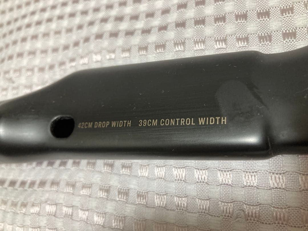 ボントレガー RSL エアロロード ハンドルバー 390mm/420mm