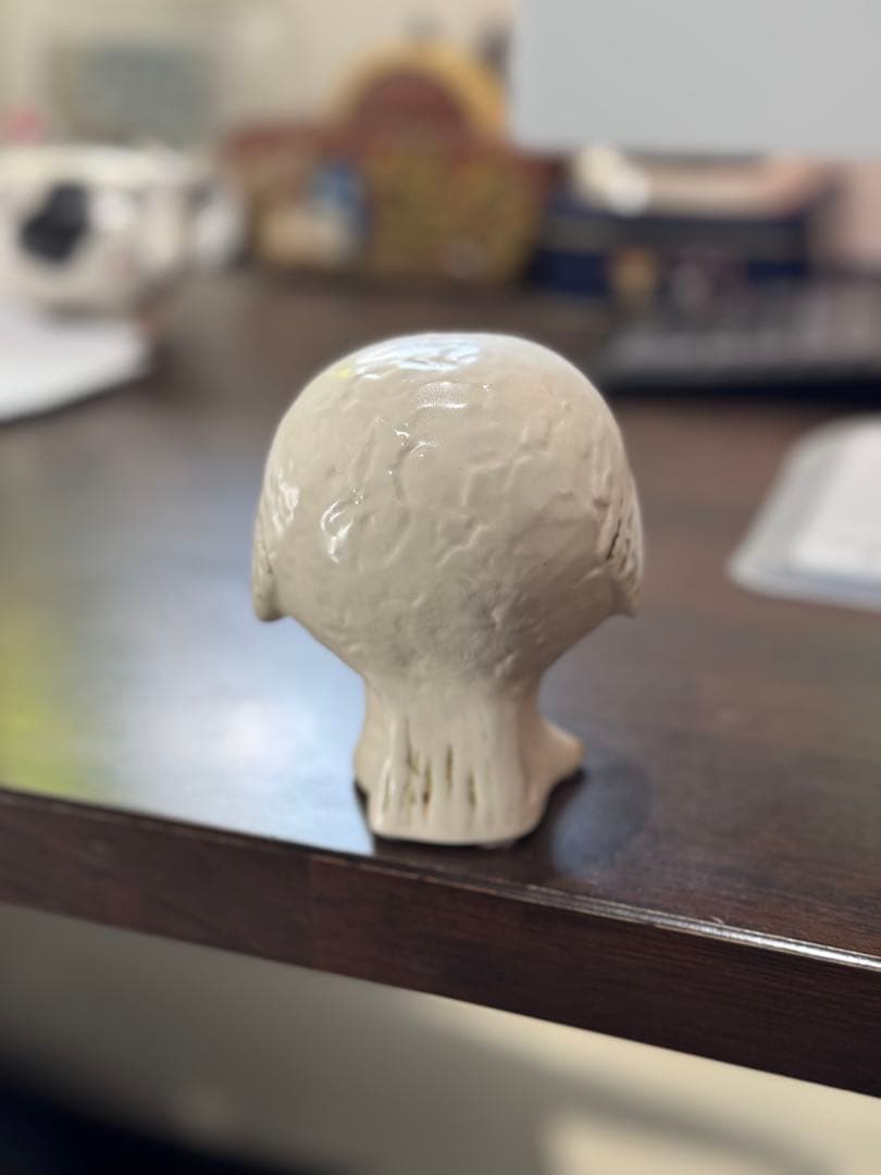 スエーデンの森の白いふくろう　リサラーソン