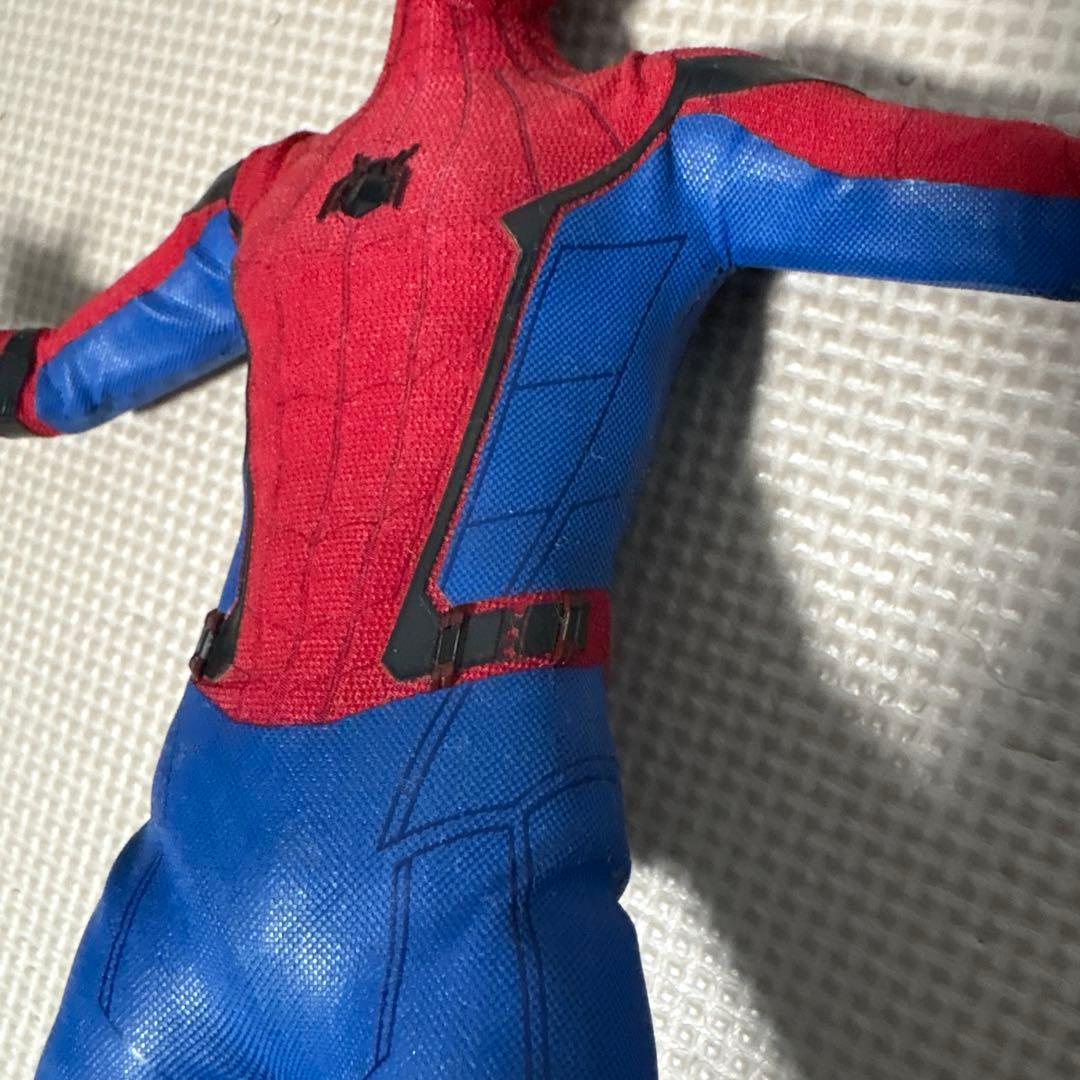 hot toys スパイダーマン フィギュア 可動式 付属品付き