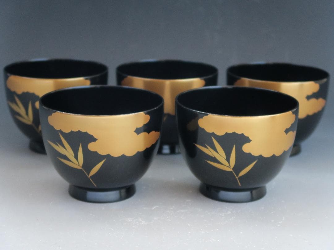 【輪島塗】雲松竹梅蒔絵 吸物椀 黒塗 五客揃 布着請負 天然木 共箱 美術漆器