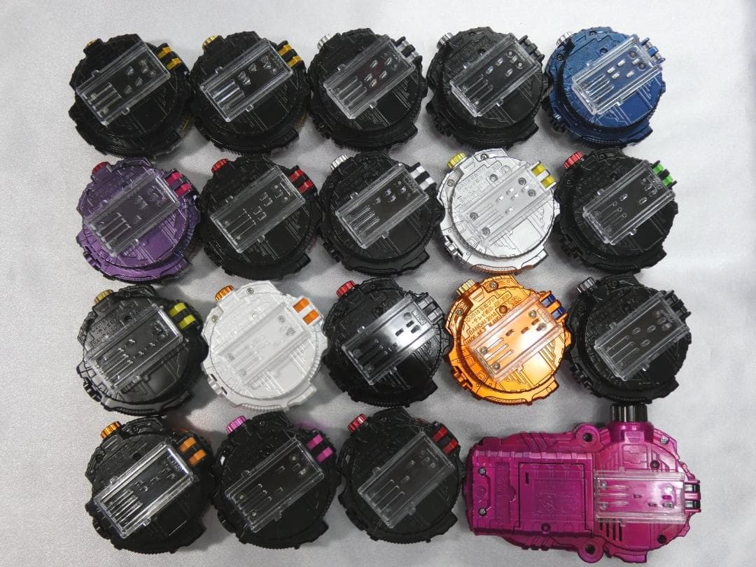 平成ライダー DXライドウォッチセット&ウォッチダイザー　コンプリートセット