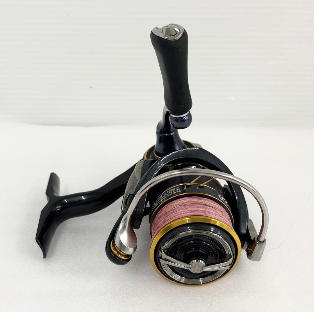 【M112】 ダイワ CALDIA FC LT 2000S-H スピニングリール