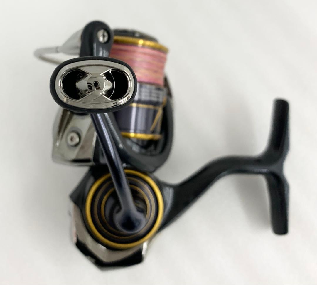 【M112】 ダイワ CALDIA FC LT 2000S-H スピニングリール