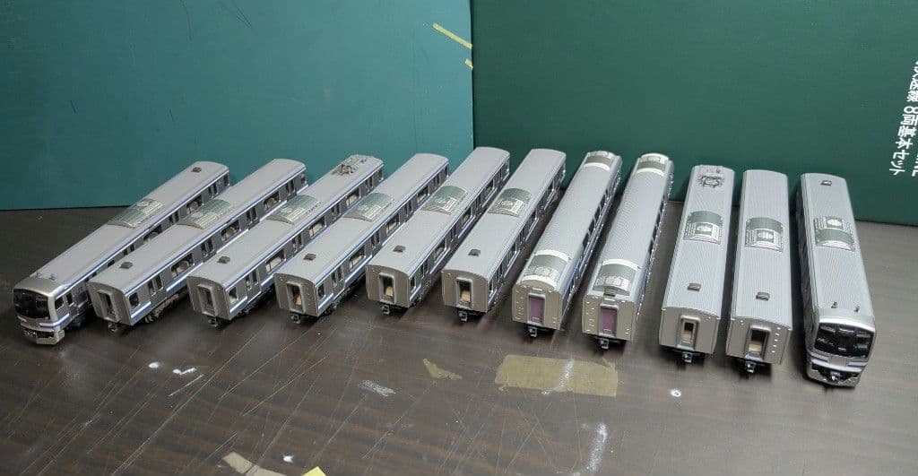 KATO　217系11両とコキ200、106