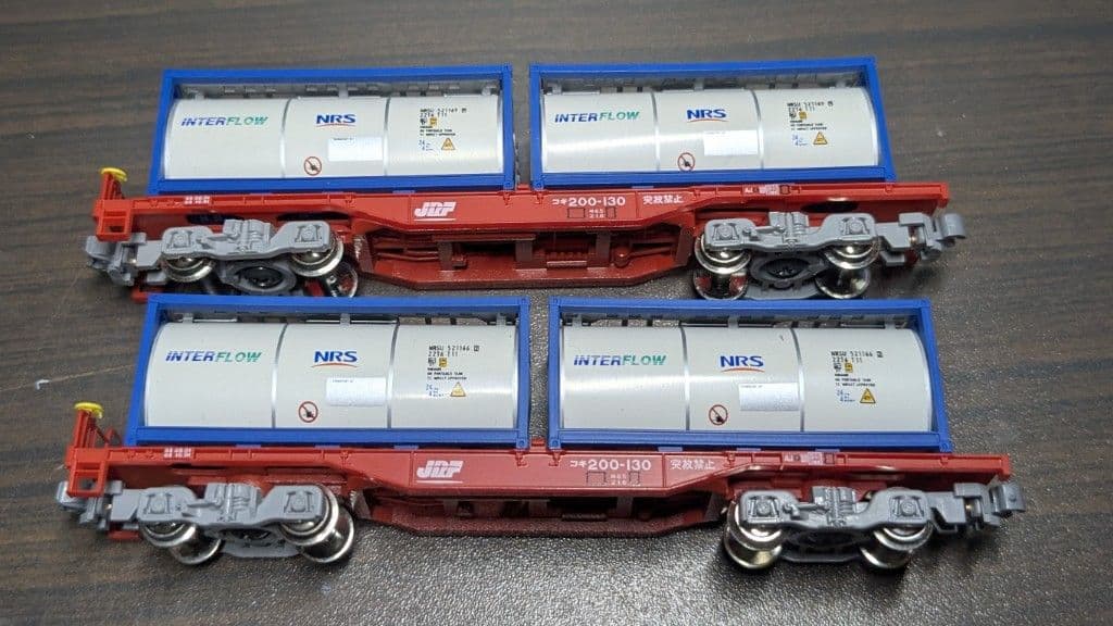 KATO　217系11両とコキ200、106