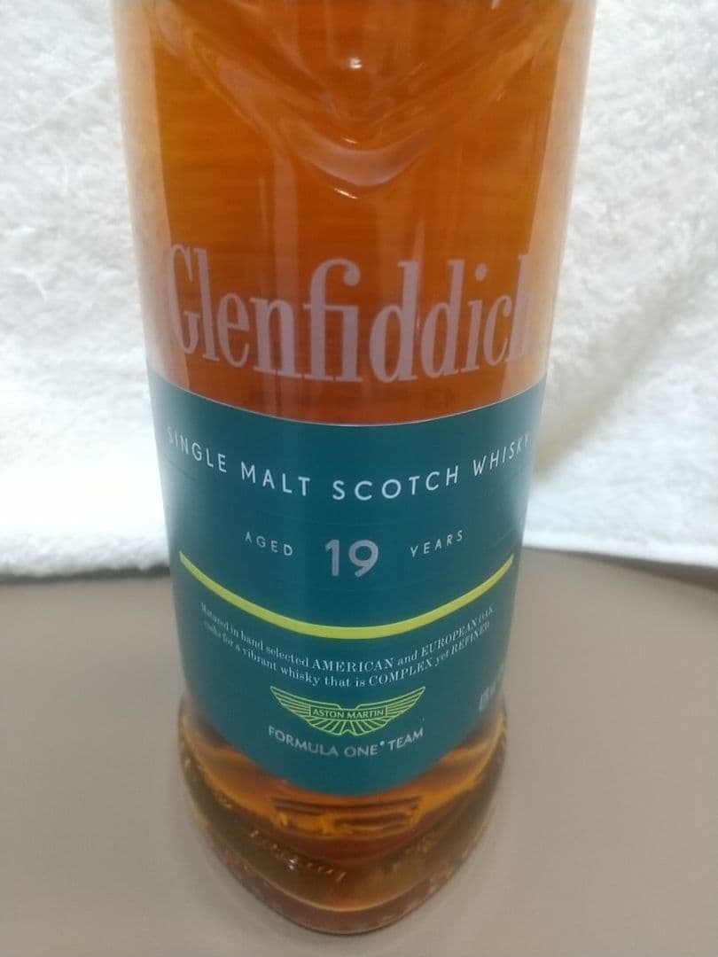 Glenfiddich 19年 シングルモルトウイスキー アストンマーティン