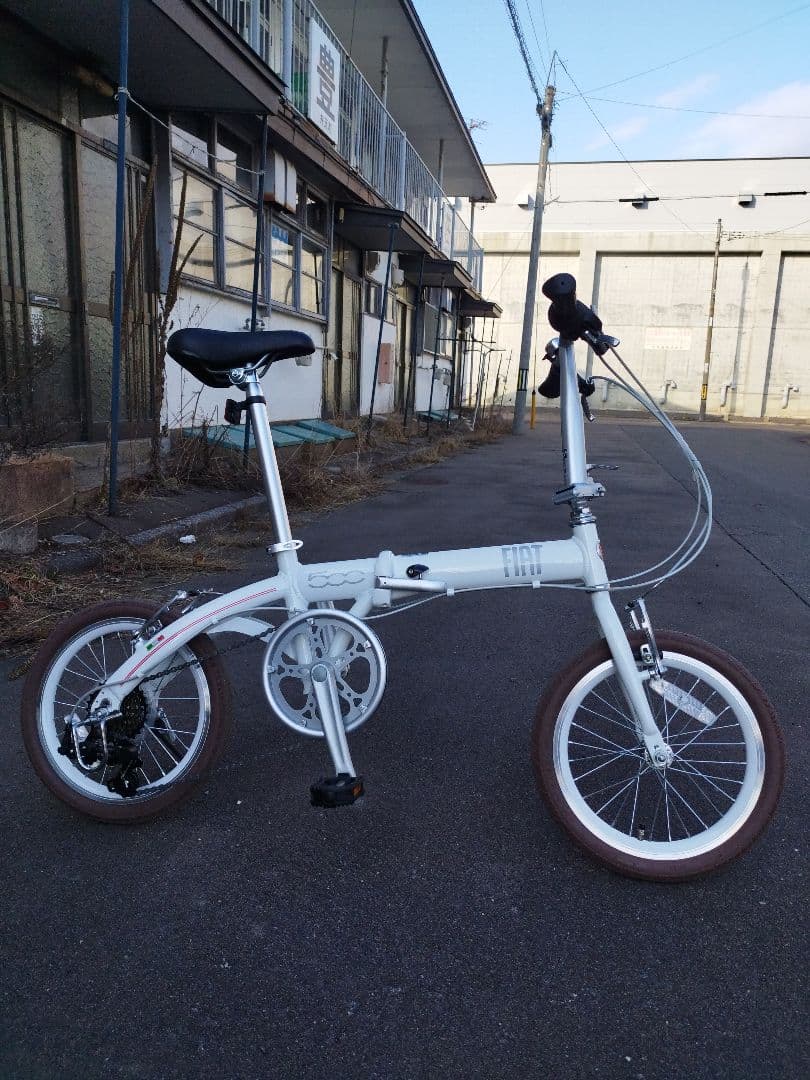 函館　折りたたみ自転車 fiat500 ホワイト