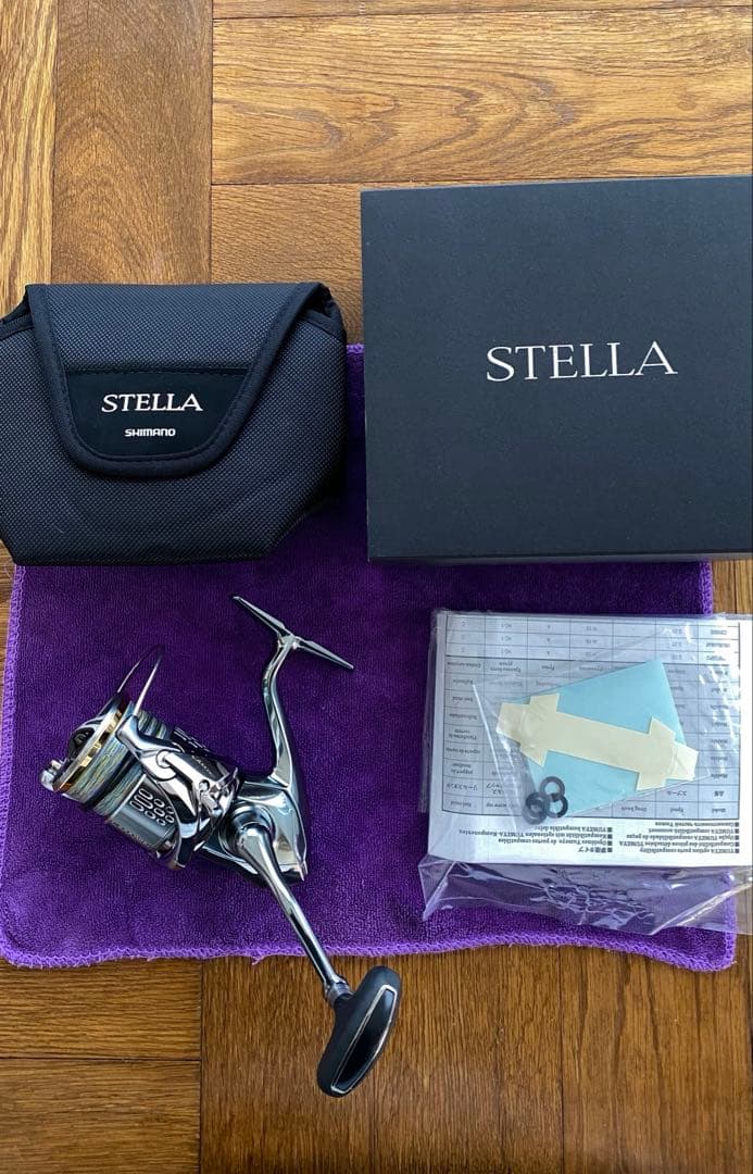 宜*鱒様 美品！18ステラC3000 MHG