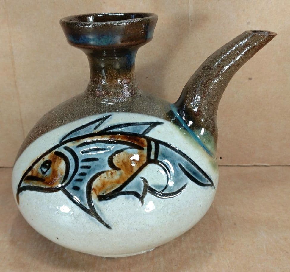 大傑作【本物保証】金城次郎 壷屋焼 カラカラ(魚2匹) 共箱 人間国宝 美品 栞