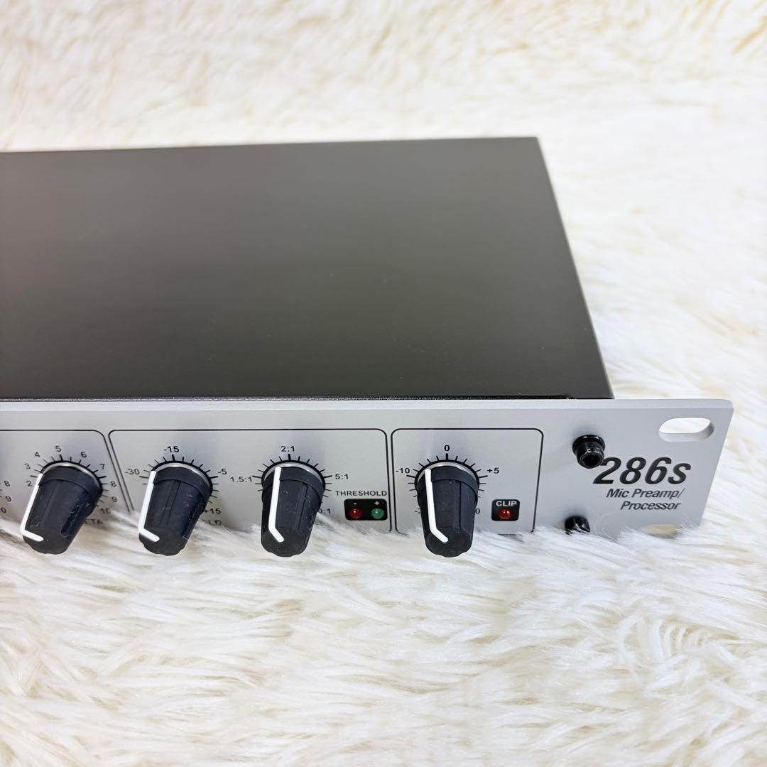 dbx286s マイクプリアンプ/プロセッサー