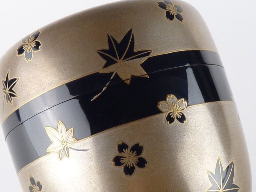 塗師 川瀬表完「春秋蒔絵 大棗」共箱 高さ 木製 銀地 雲錦