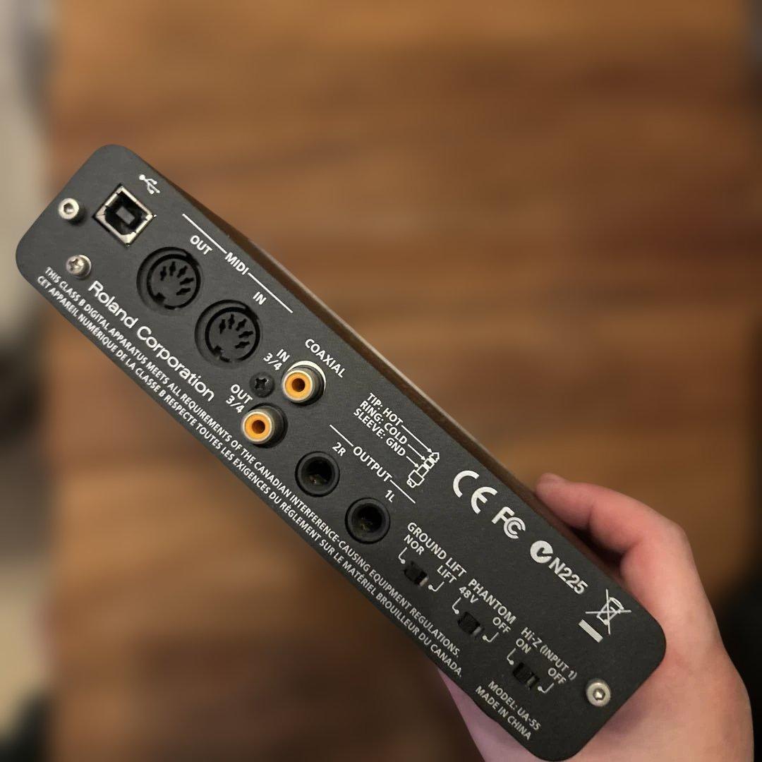 Roland QUAD-CAPTURE オーディオインターフェイス