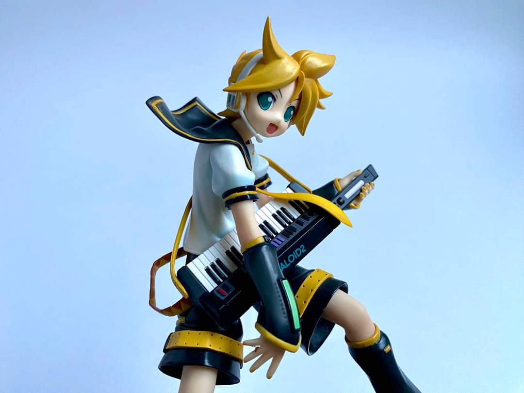 キャラクターボーカルシリーズ02 鏡音レン 1/8スケール PVC塗装済み完成品