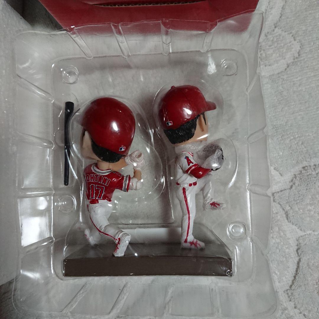 9【チケット付】大谷翔平 二刀流 ダブル・ボブルヘッド フィギュア/首振り人形