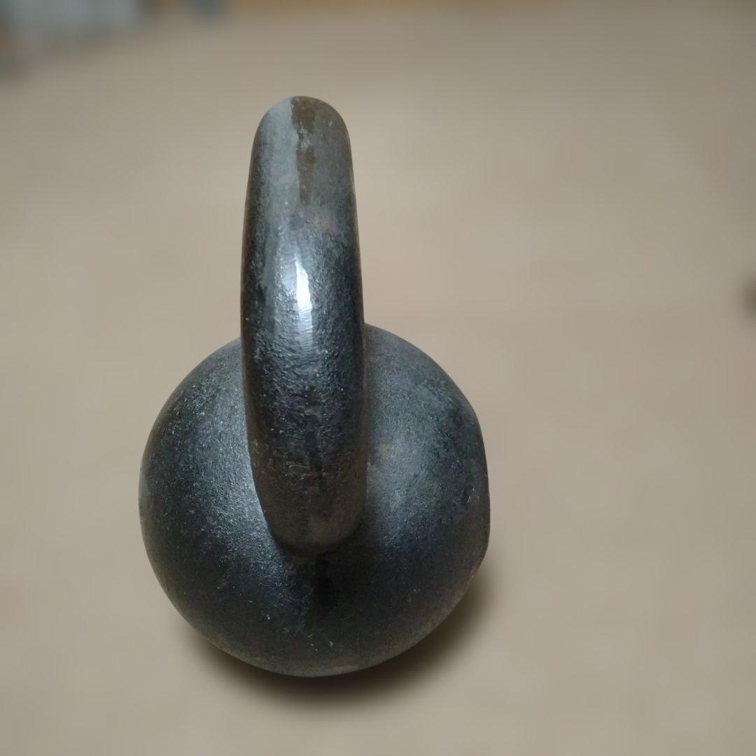 ケトルベル 鋳鉄製 黒(28kg)―②