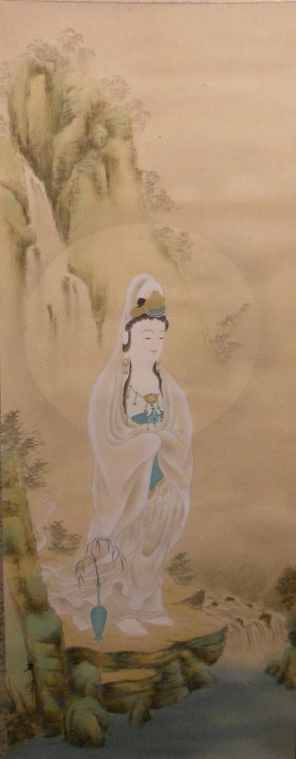 掛け軸 玉峰 岩上観音 絹本 希少 軸装 茶道具 掛軸 美品 です。