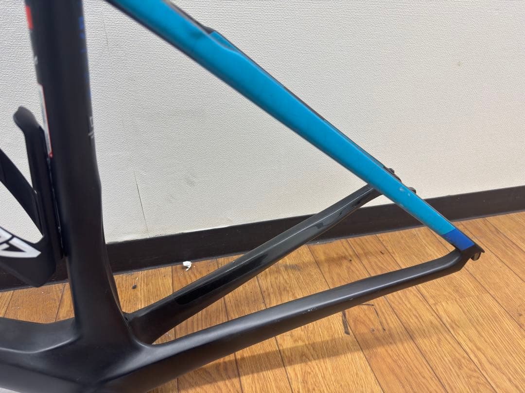 CUBE Agree C:62 フレームセット56 ULTEGRAブレーキ付き