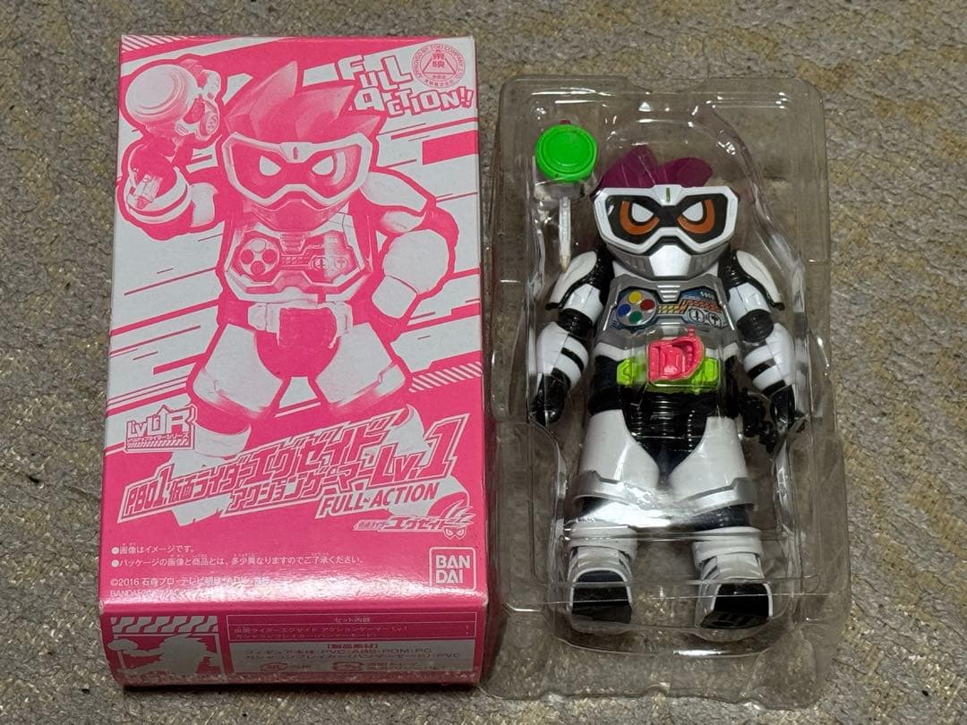 LVUR PB01 仮面ライダーエグゼイド アクションゲーマー Lv.1