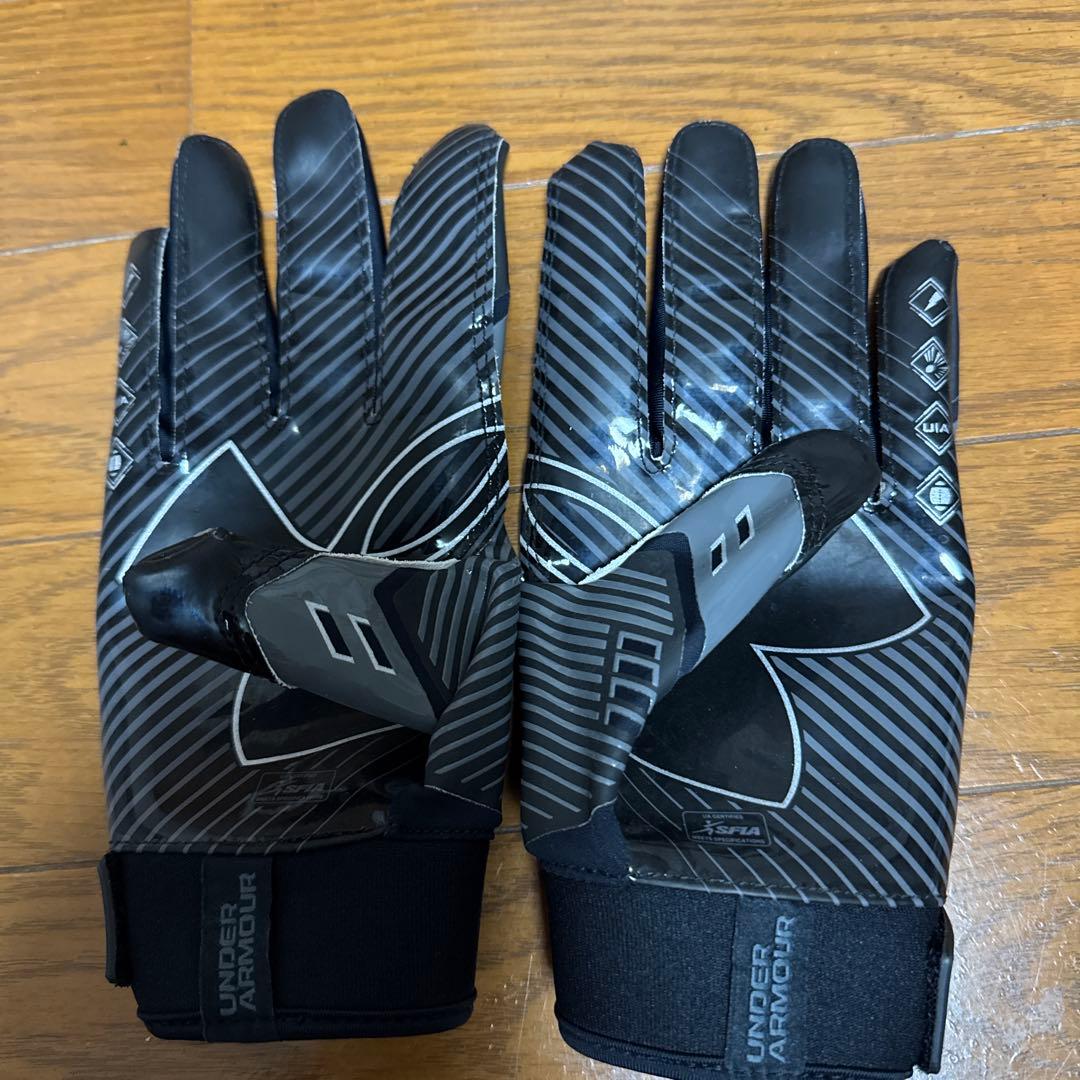 まっそーUnder Armour他グローブ3点セット