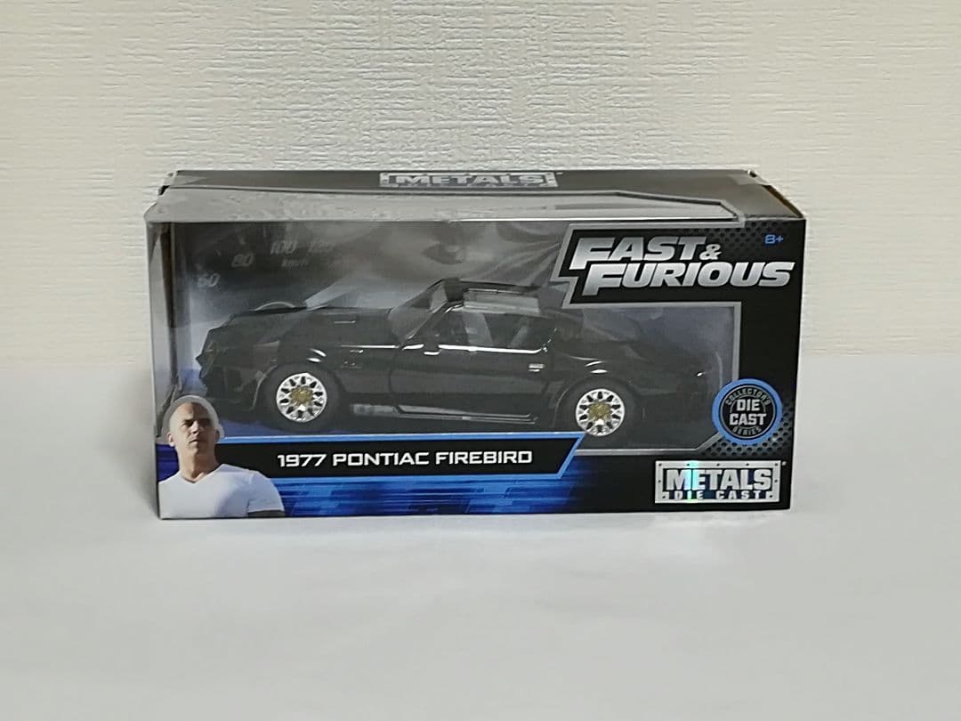 限定品！Jada Toys 1/24 '77 ポンティアック トランザムワイスピ