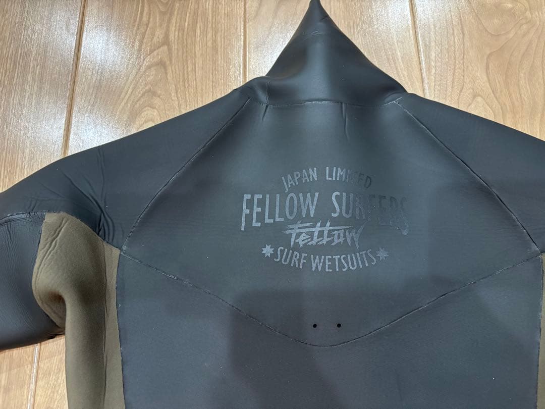 fellow ウエットスーツ　セミドライ　ロングチェストジップ