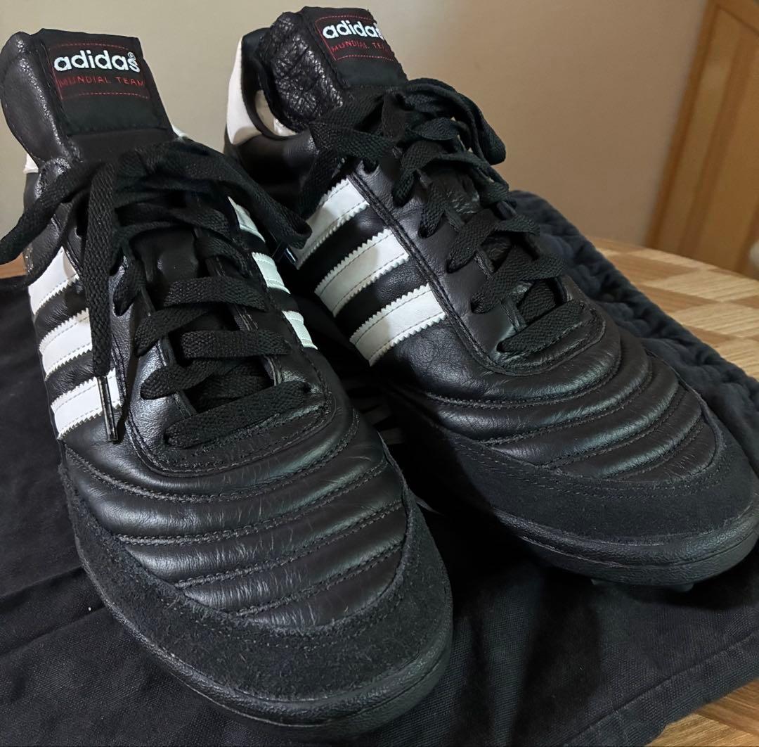 アディダス ムンディアルチーム サッカートレーニングシューズ