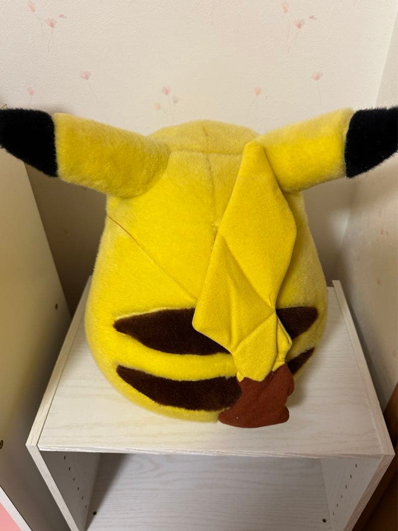 ピカチュウ　等身大ぬいぐるみ　1/1 TOMY ポケモン
