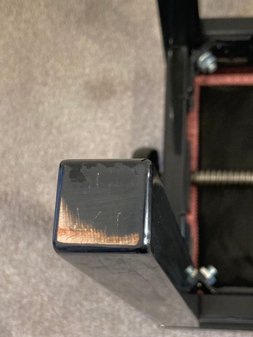 【スペイン・イドラウ社製】甲南 BG-1 ピアノ椅子 黒塗 ピアノ高低自在椅子