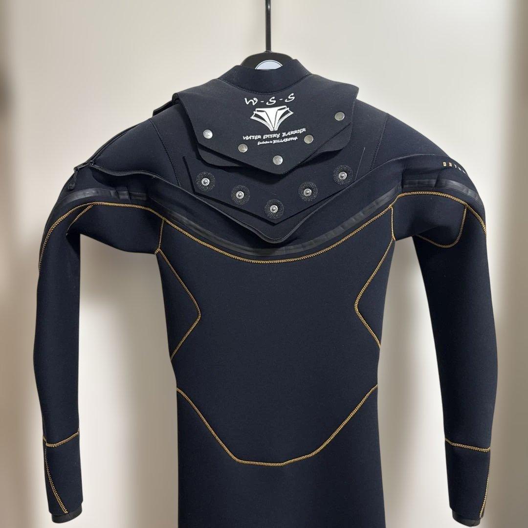 W.S.S. Pro Series ブラックウェットスーツ